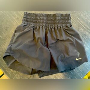 Women's Dri-FIT Ultra High-Waisted 3" Brief-Lined Shorts